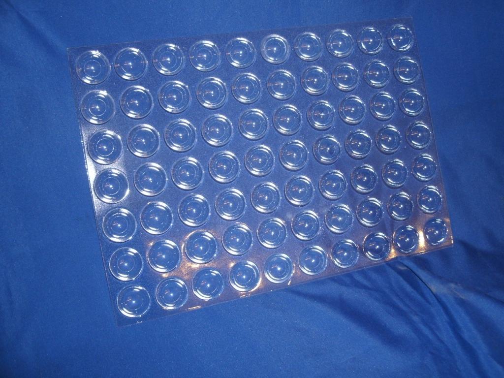 70-Cavity Tray