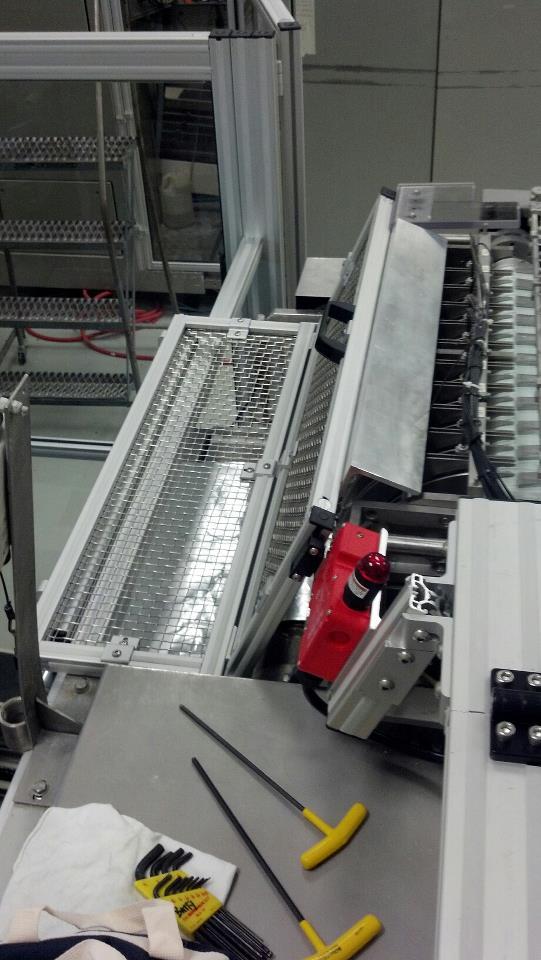 Guarding and Clean Room3